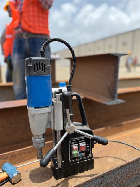 BDS Maschinen Magnetic Drilling Machine With Pillar Type Sliding System ...