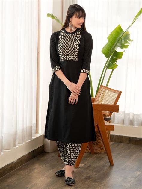 Printed Cotton Embroidered Kurta with Pants - Set of 2