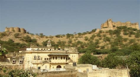 DANTA KILLA SHEKHAWATI HERITAGE HOTEL - Hotel Reviews & Photos ...