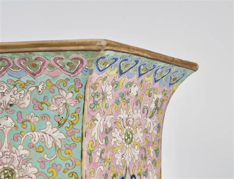 Chinese Jardinière Famille Rose Porcelain in Six Colors, Qing Period ...