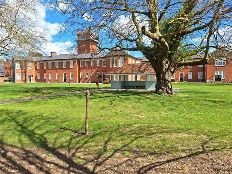 WALK 20: From the Cradle to the Grave. Myland: Healthcare Centre of ...