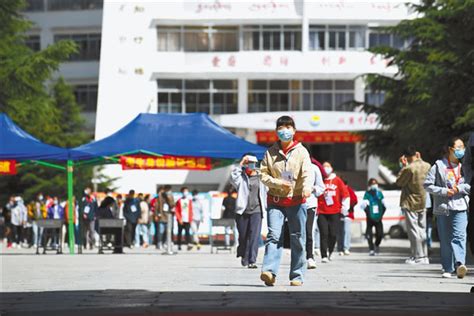 直击西藏高考第一天：一场特殊的成人礼_资讯_中国西藏网