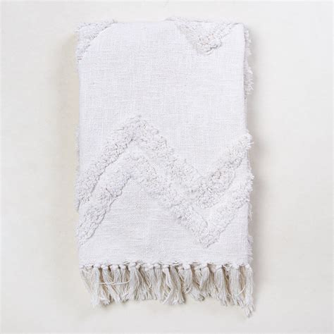 Organic Cotton White Solid Tufted SofaThrow Blanket – DMAASA