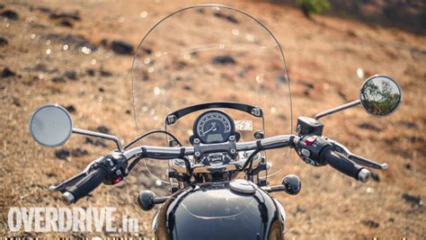 2018 Triumph Bonneville Speedmaster road test review - Overdrive