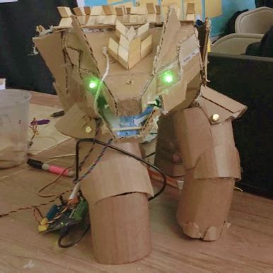Cardboard Robot Project 的图像结果