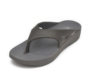 Doubleu Men Men Clasic V Shape Carbon+Black Flip Flops - Buy Doubleu ...