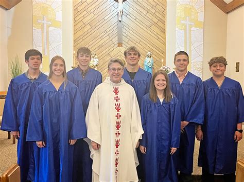 Graduates Honored, Applauded by Area Church Families | True Dakotan