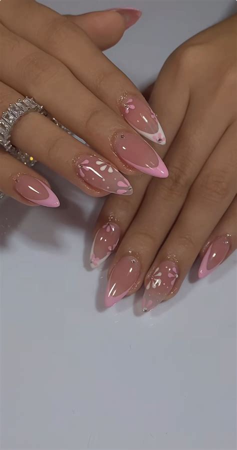 Pin by Olivia Lopez ️ on Short acrylic nails designs in 2025 | Pink ...