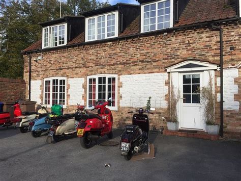 BESSINGBY MEWS HOLIDAY COTTAGES (York) - Cottage Reviews, Photos, Rate ...