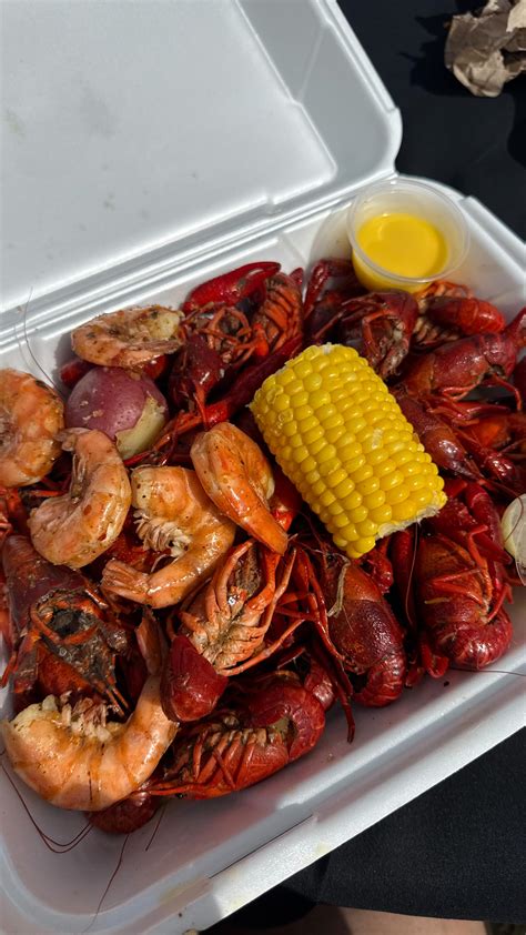 El Pinche Crawfish‼️ 🇲🇽 | Todays Event was such a success! Huge shoutout to @kmp.htxrealtor for ...