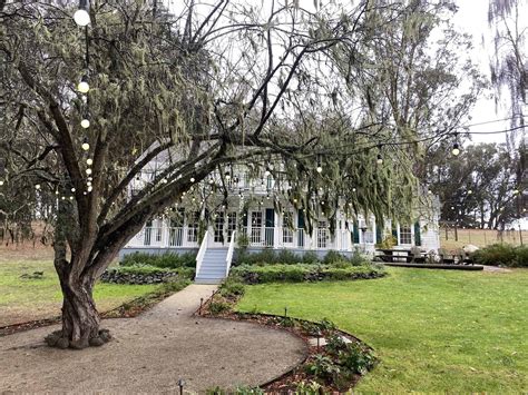 What to Know for the Perfect Rustic Barn Wedding at Straus Home Ranch ...