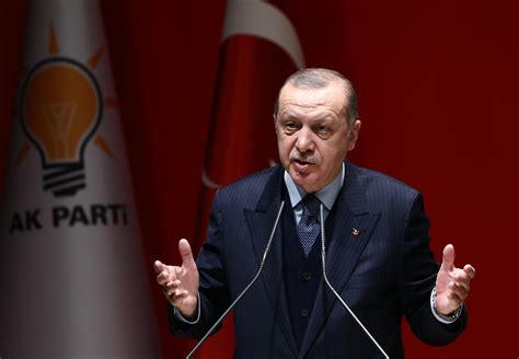 土耳其总统埃尔多安与美反目成仇为哪般？