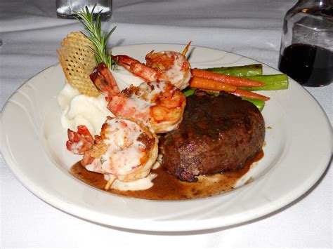 Nibbles of Tidbits, a Food BlogBack Bay Bistro In Newport Beach, Near ...