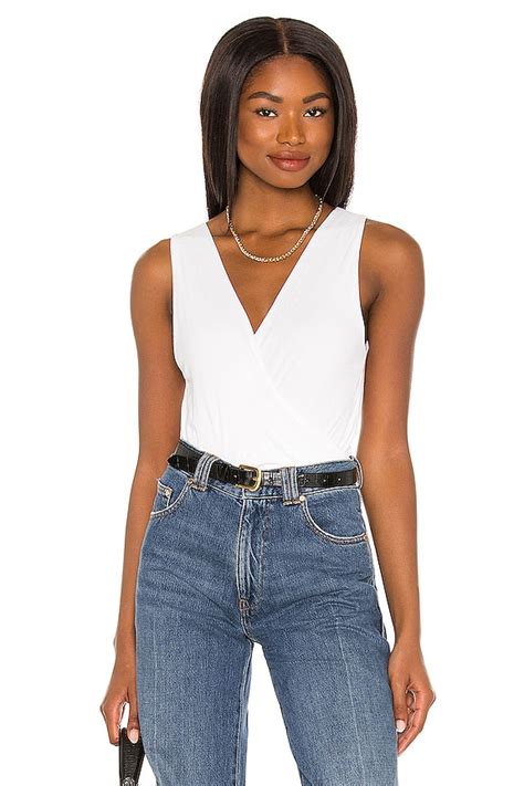 Michael Lauren Nehemiah Criss Cross Sleeveless Crop Top in White | REVOLVE