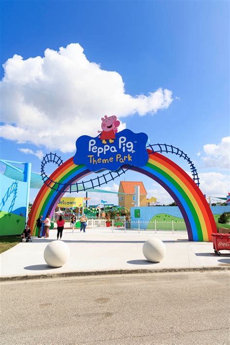 Peppa Pig Theme Park at LEGOLAND® Florida Resort — It’s Oinktastic ...