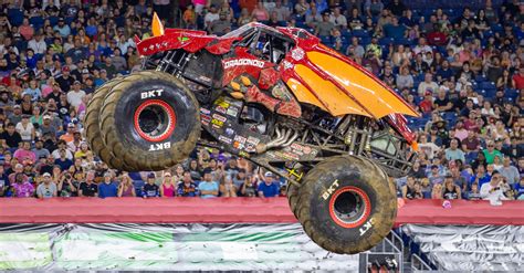 Hot Wheels Monster Jam Dragon