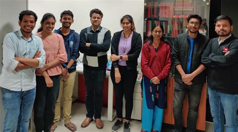 Metallic conduction at the interface of two electrically insulating ...