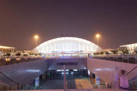 唐山西站正式启用 总建筑面积超1.6万平方米