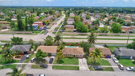 520 Southwest 81st Terrace, North Lauderdale, FL 33068 | Virtual Tour