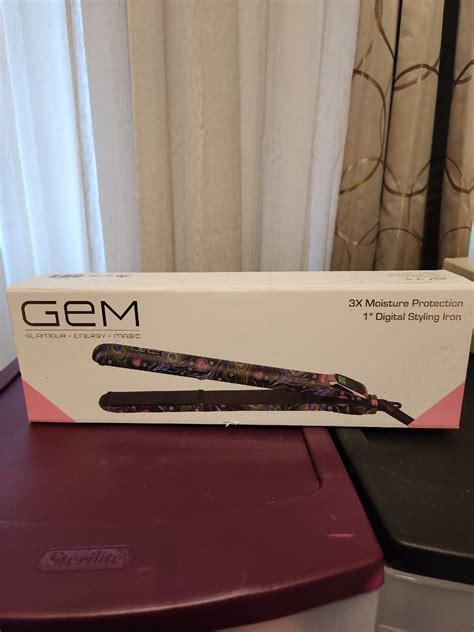 GEM Glamour Energy Magic 3X Moisture Protection 1" Digital Flat Iron Up ...