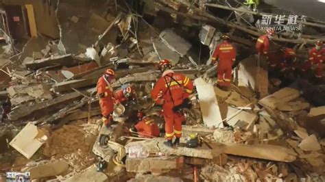 最新！上海建筑坍塌事故，共埋压25人，其中10人死亡，已构成重大事故！_救援