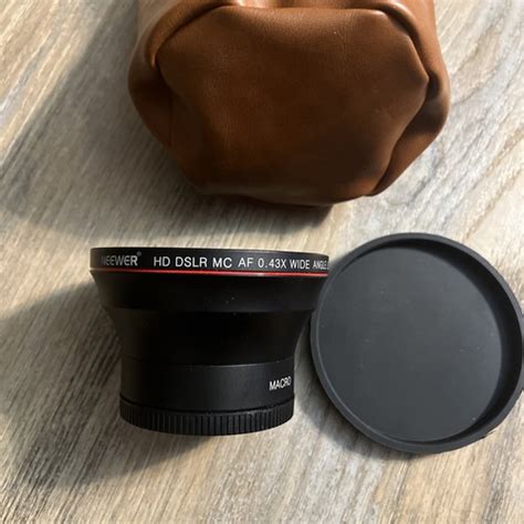 Neewer 5mm 0.43x HD DSLR MC Wide Angle Lens w/Macro Portion w/leather ...