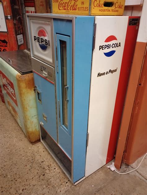 Pepsi-Cola Vending Machine – Texas Trucks and Classics