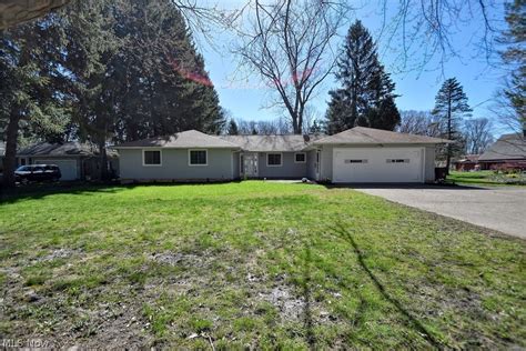 7520 Johnnycake Ridge Rd, Mentor, OH 44060 | Homes.com