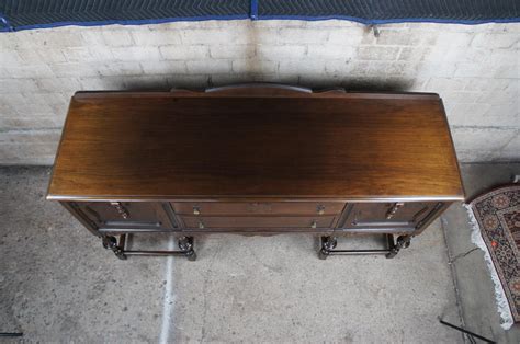 Antique Grand Rapids Chair Co. William and Mary Walnut Sideboard ...