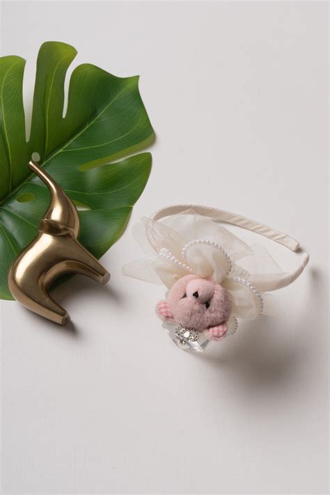 Plush Teddy Bear Hairbow with Tulle and Pearls | The Nesavu – The Nesavu