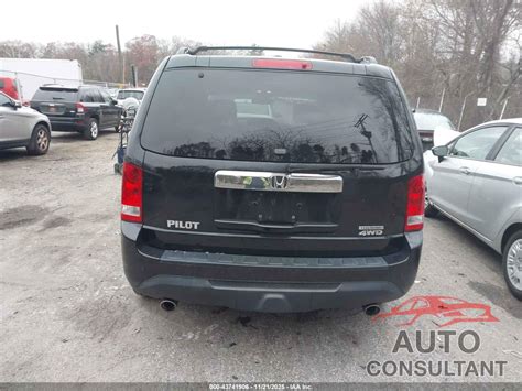 2013 Honda PILOT TOURING Gasoline - 5FNYF4H95DB032123