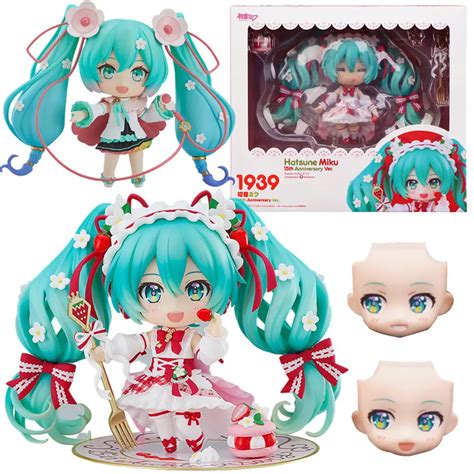10cm/3.94in #1939 Hatsune Miku Anime Figure 15th Anniversary Strawberry ...