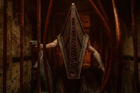 Return to Silent Hill Unveils First Look at Pyramid Head