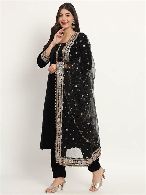 Noor Black Velvet Kurti with Pants and Dupatta – anokherang