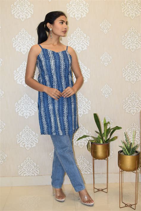 Indigo Arow Printed cotton sleeveless Kurti – Jaipur Hand Block