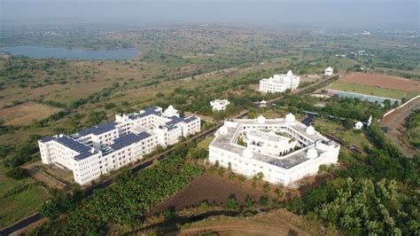 Sri Sathya Sai University for Human Excellence | Facilities
