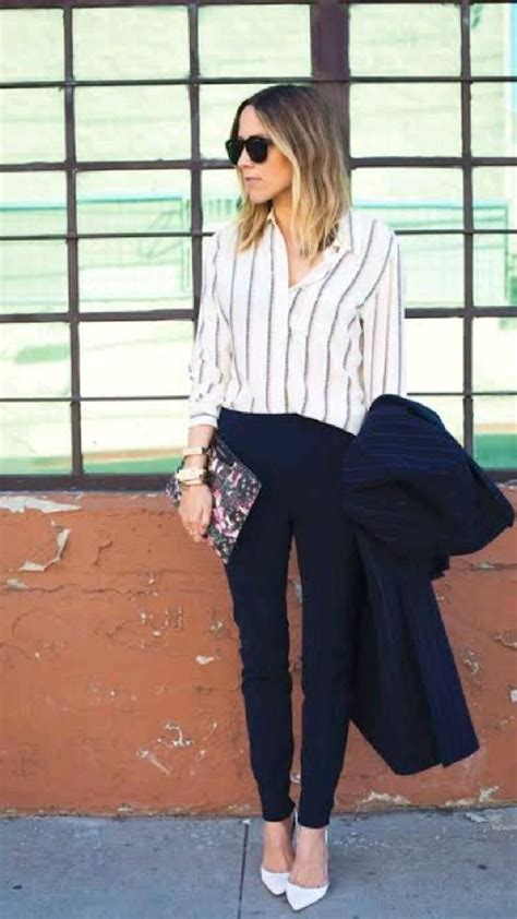 Young Business Person 的图像结果