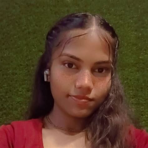 Anshika - History teacher in Dehradun - ₹895/h