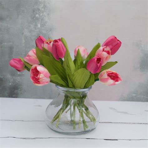 How Should Tulips Look In A Vase at James Ivery blog