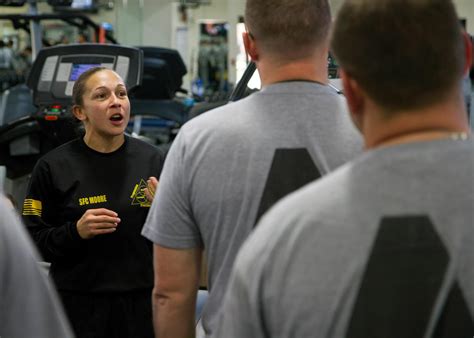94th Training Division Master Fitness Trainer Instructors conduct ...