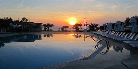 MERSIN BEACH CLUB (Kusadasi) - Resort Reviews, Photos, Rate Comparison ...