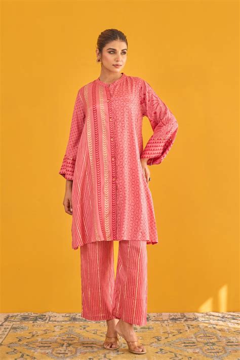 Designer Co-Ord Sets for Women - Big Offer Upto 40% Off | Tara C Tara