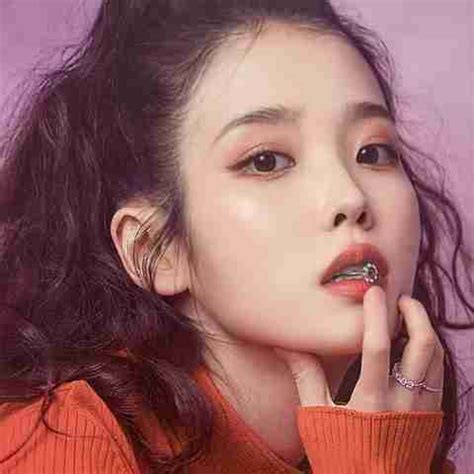 IU Lee Ji-eun South Korean singer-songwriter Matte Finish Poster Paper ...