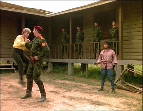 Karate tiger 2: Zuřící blesk (1987) | ČSFD.cz