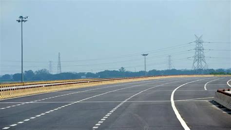 Delhi to Prayagraj in 8 hours via Uttar Pradesh’s Ganga Expressway to ...