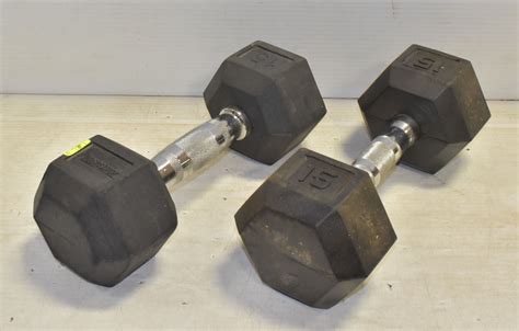 PAIR OF 15 POUND DUMBBELLS