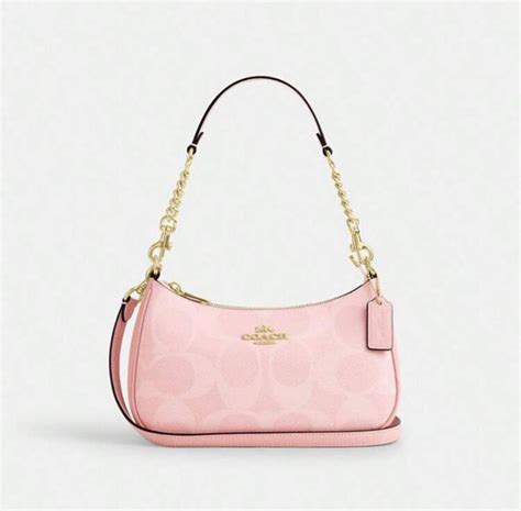 Pink coach Teri | Girly bags, Pink coach purses, Pretty bags