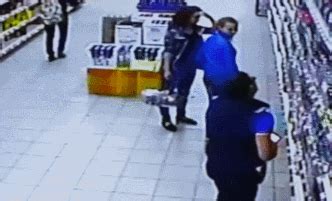 Funny Video And Gifs When Bad Things Happen In Grocery Stores - ग्रोसरी ...