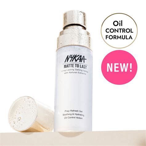 Nykaa Matte to Last Long Lasting Setting Spray with Natural Extracts ...