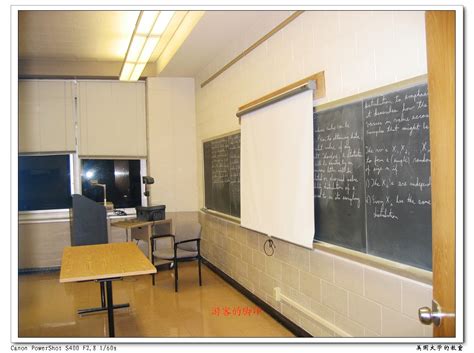 美国大学教室的教学设施掠影 - 其它 样张 - PConline数码相机样张库